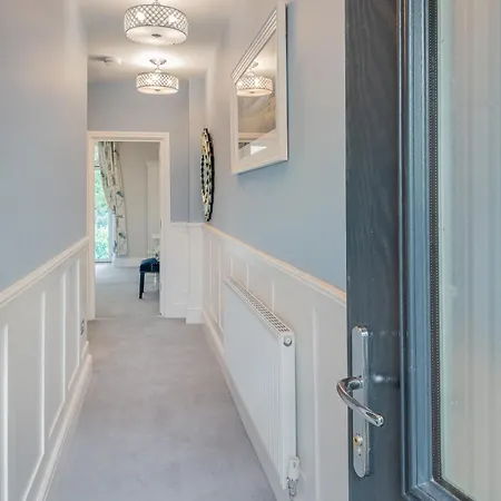 בית נופש Belsfield *